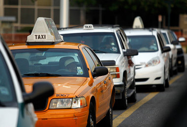 taxis-in-line.jpg